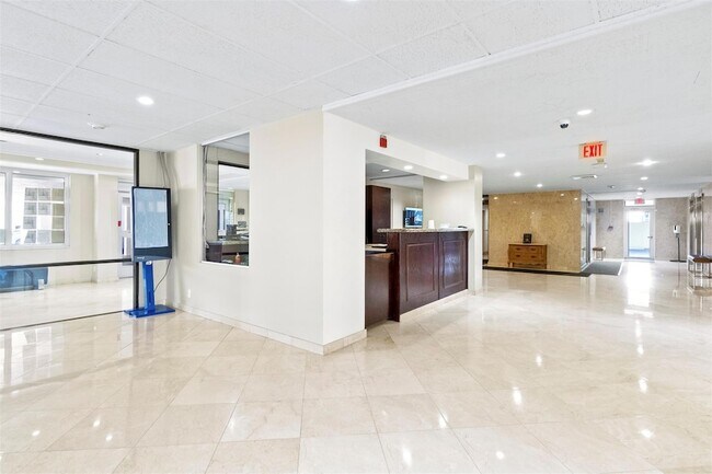 Building Photo - 111 N Pompano Beach Blvd
