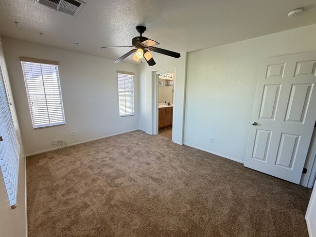 Building Photo - 8949 Carlina Canyon Ct