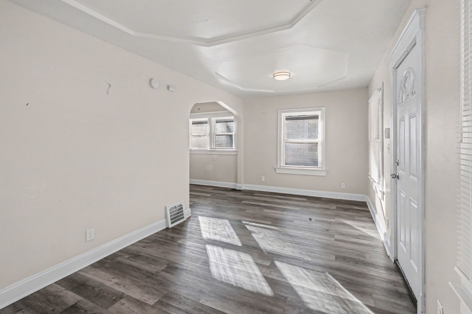 Building Photo - 5713 Brooklyn Ave