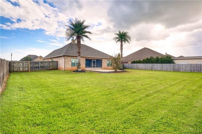 Building Photo - 657 Parish Lakes Dr