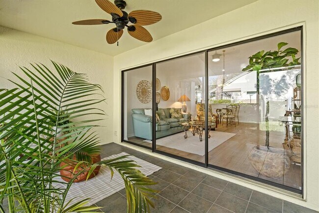 Building Photo - 5354 Myrtle Wood