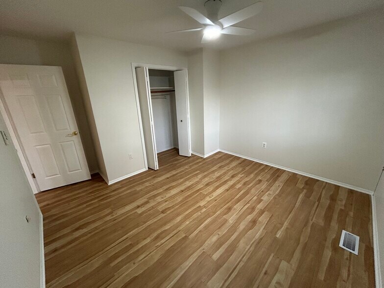 Guest Bedroom 2 - 69 Old Mill Bottom Rd N