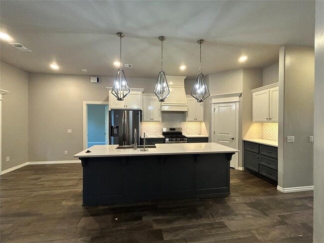 Building Photo - 3617 Lleyton Dr