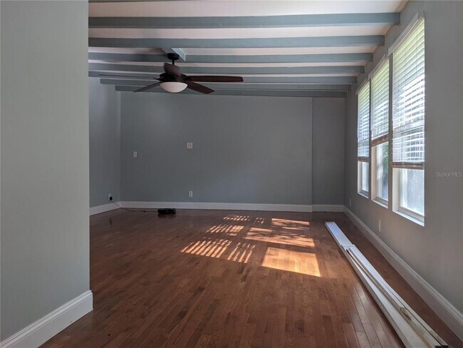 Building Photo - 5907 N Tampa St