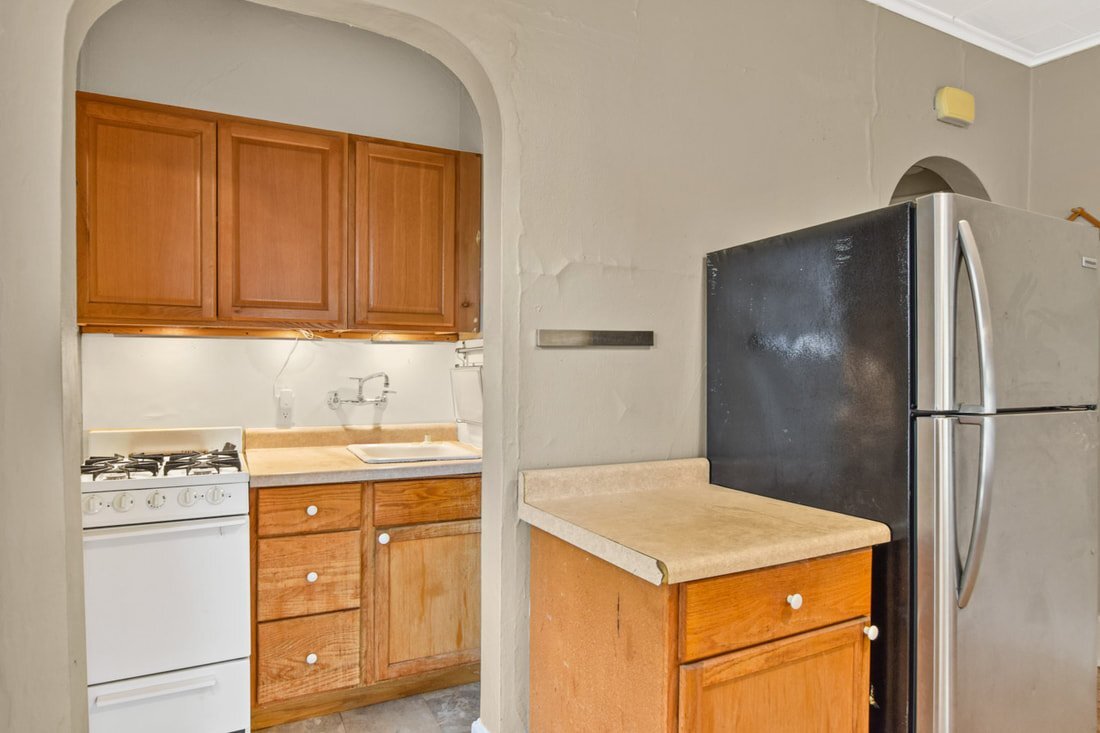Building Photo - 933 Spaight St