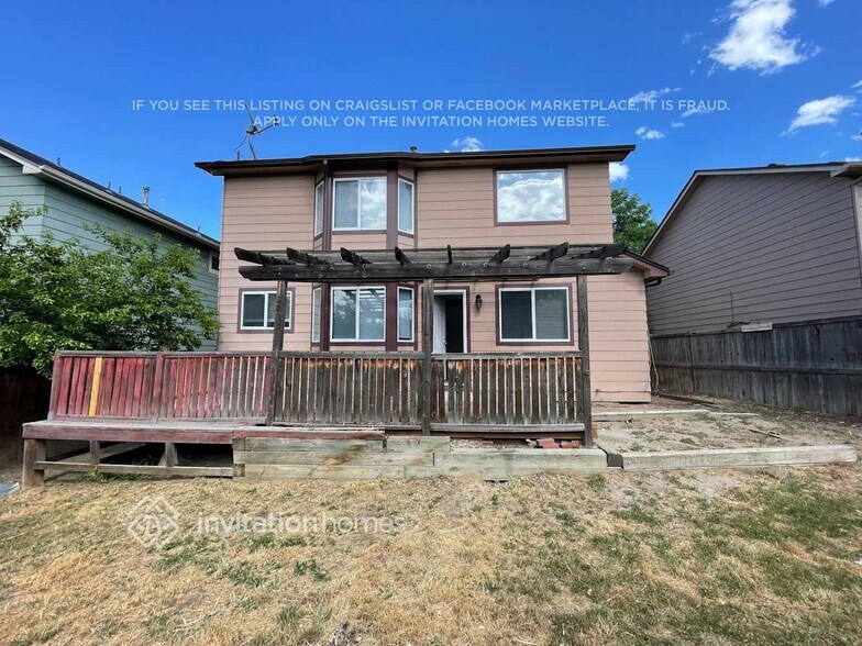 Building Photo - 4881 N Silverlace Dr