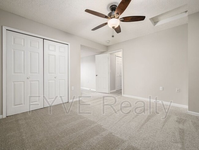 Building Photo - 2980 Glenloch Cir