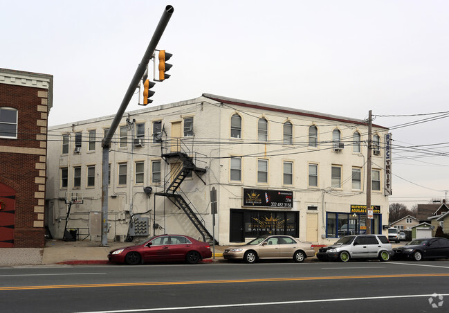 Building Photo - 301 S Maryland Ave