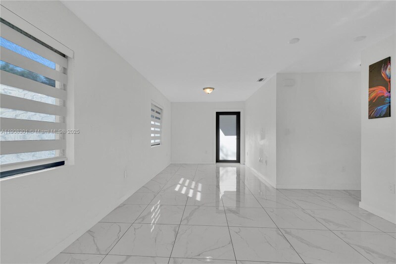 Building Photo - 2490 NW 44th St