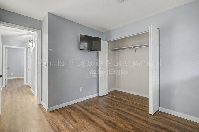 Building Photo - 2740 W 86th Ave