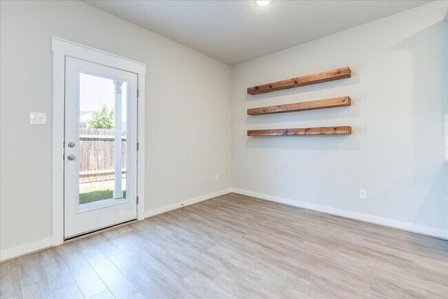 Building Photo - 496 Fieldwood Dr