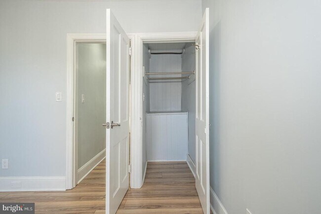 Building Photo - 145 Summit Terrace