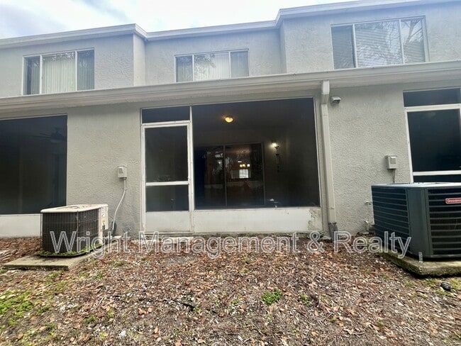 Building Photo - 2348 Lake Woodberry Cir