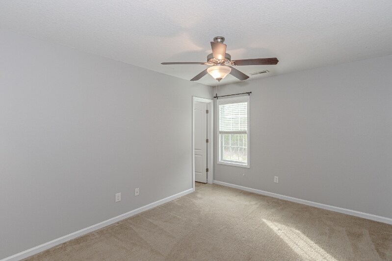 Building Photo - 133 Glen Cannon Drive
