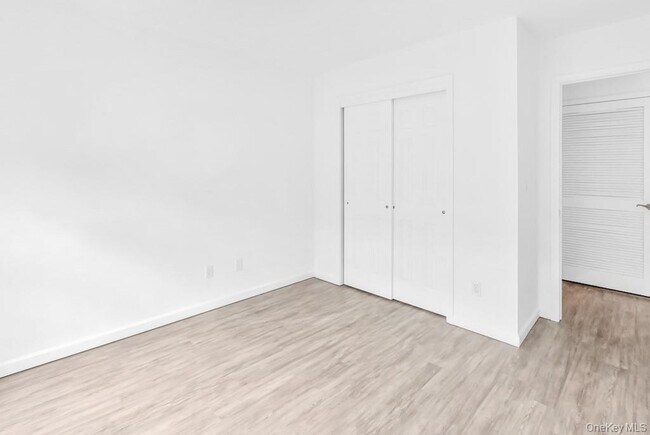 Building Photo - 1036 Maggie Rd