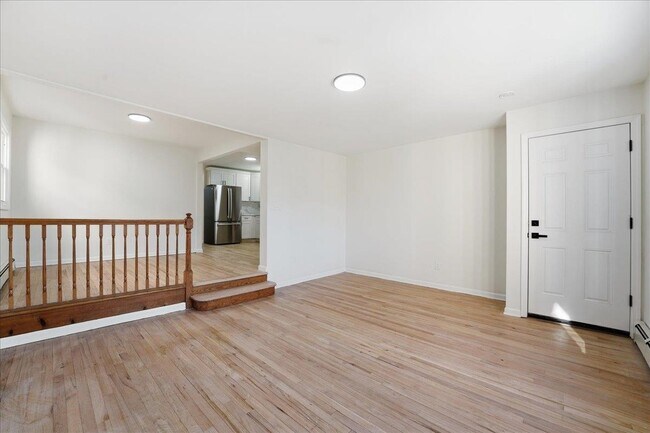 Building Photo - 212 Seaview Ave