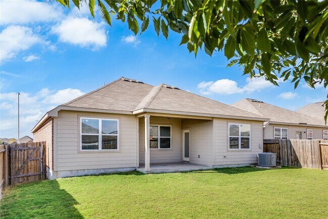 Building Photo - 19600 Woodrow Wilson St