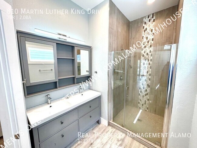 Building Photo - 810 Martin Luther King Dr