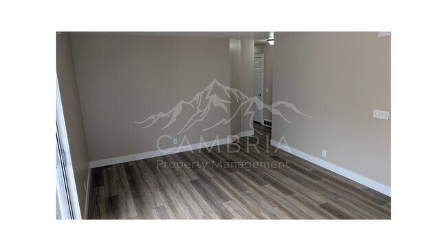 Building Photo - 4 BR House For Rent in Midvale
