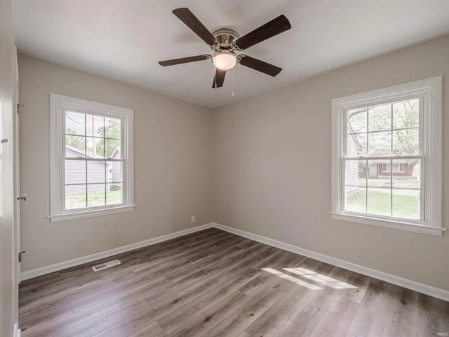 Building Photo - Washington Avenue