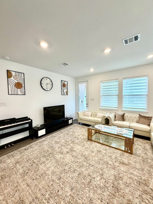 Building Photo - 7558 Magnolia Orchid Ln