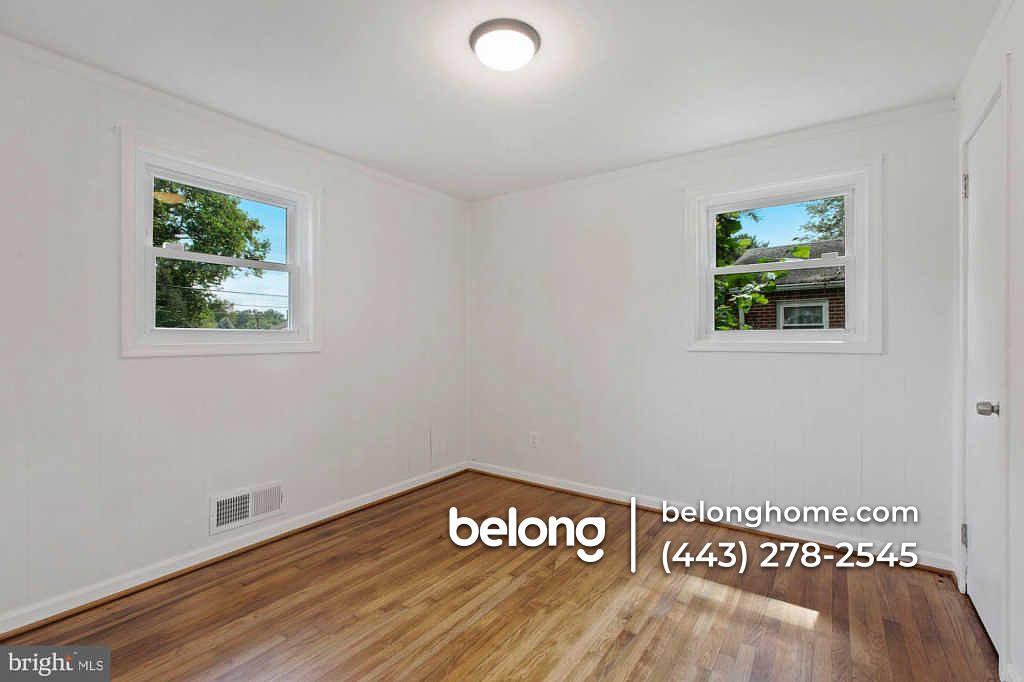 Building Photo - 12108 Foley St
