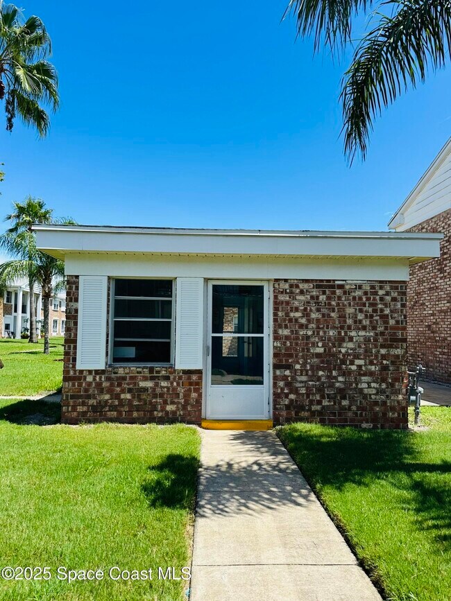 Building Photo - 190 E Olmstead Dr