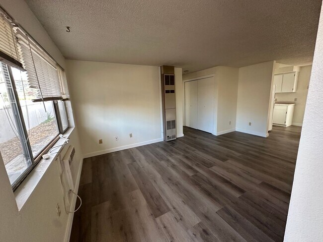 Building Photo - Byers Fourplex