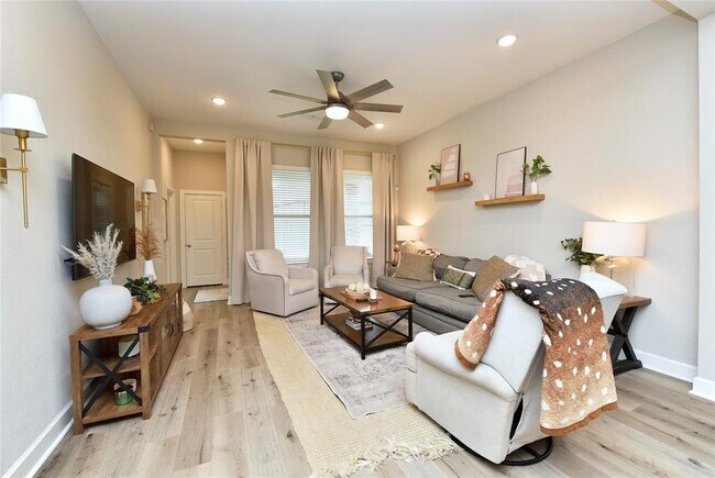 Building Photo - 10731 Bridgeport Path Ct