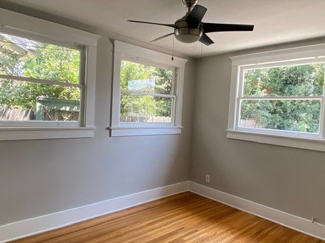Building Photo - 128 W Brookdale Pl