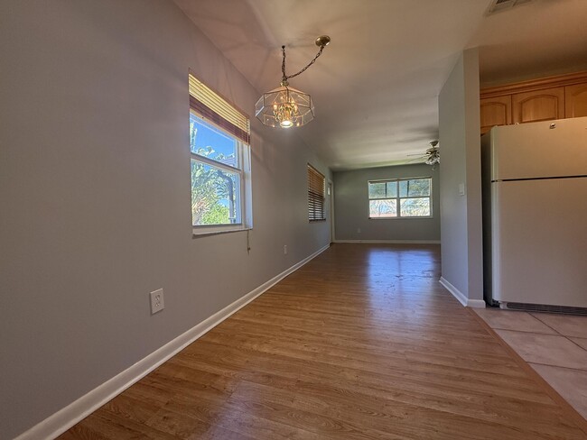 Building Photo - 2110 Spanish Trail
