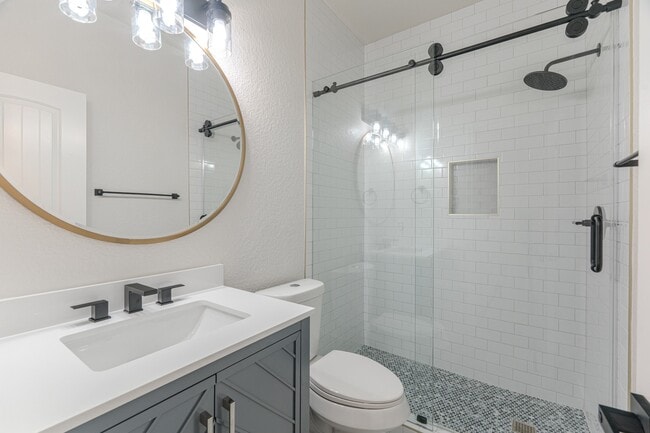 Building Photo - 15443 Lady Shery Ln