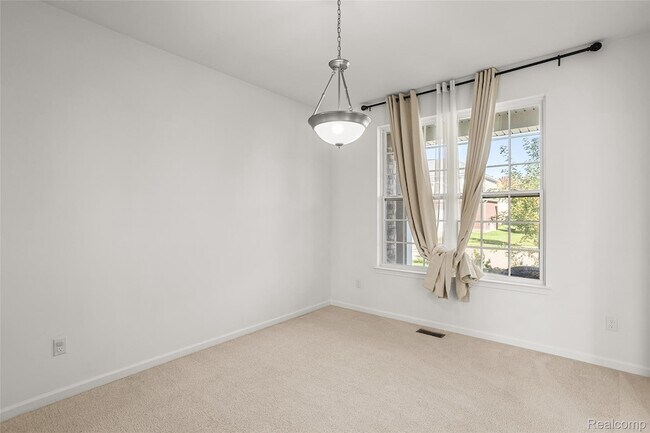 Building Photo - 7722 Ryder Dr