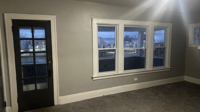 Building Photo - Coit-13616