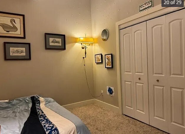 Building Photo - 207 E 6th St