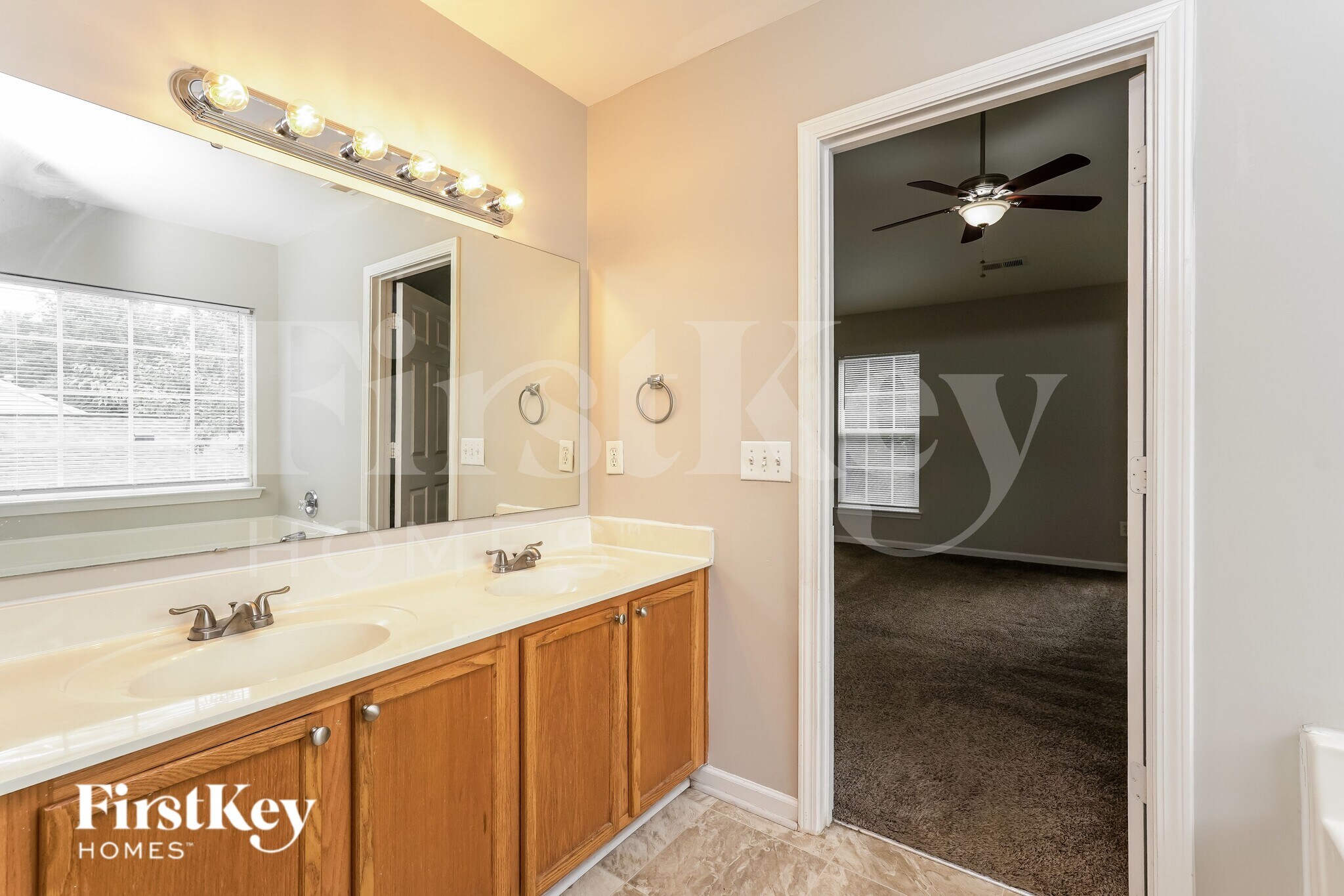 Building Photo - 3760 Thornaby Cir