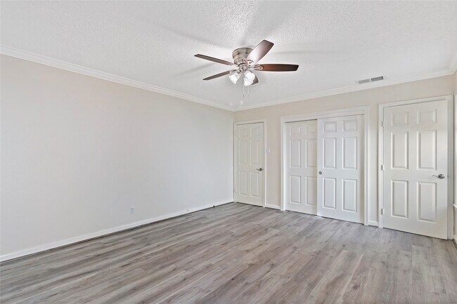 Building Photo - 2530 Wordsworth St