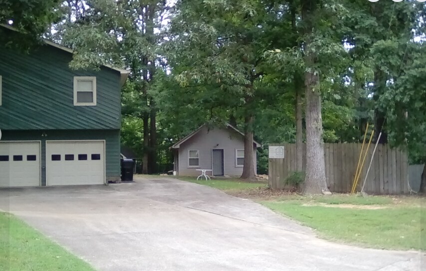 Building Photo - 3588 Marshall Ct