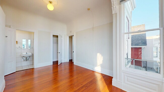 Building Photo - 862 Shotwell St