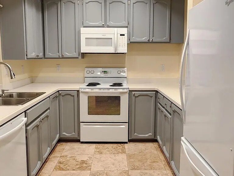 Building Photo - 17754 Villamoura Dr