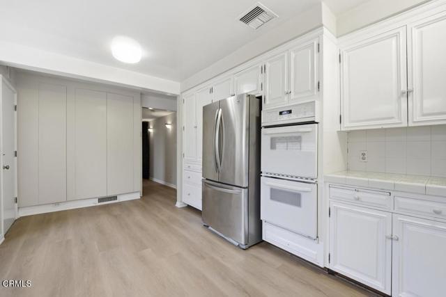 Building Photo - 568 Los Arboles Ln