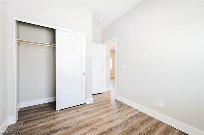 Building Photo - 5018 Holt Ave