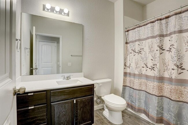 Building Photo - 14218 Handel Dr