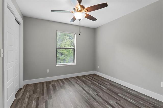 Building Photo - 1401 S 5th Ave