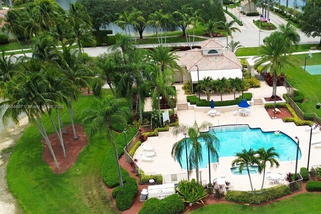 Building Photo - 1049 Laguna Springs Dr
