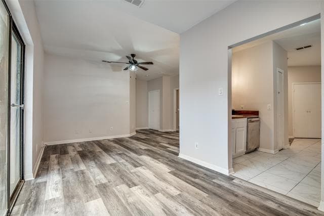 Building Photo - 2815 Reagan St