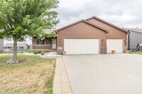 Building Photo - 808 S Whitewood Ave