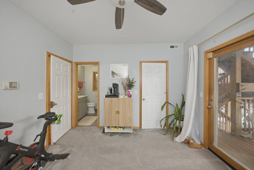 Building Photo - 2035 W Huron St