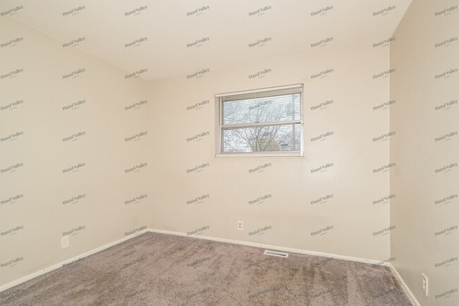 Building Photo - 310 Patterson Ln