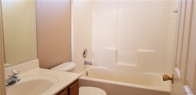 Building Photo - 4873 Castilla Dr
